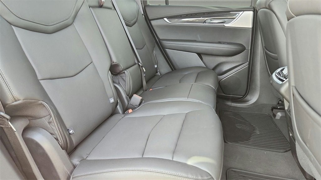 2025 Cadillac XT6 Sport