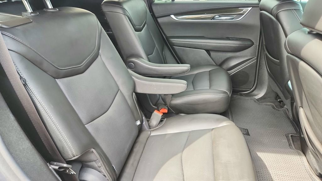2021 Cadillac XT6 Sport