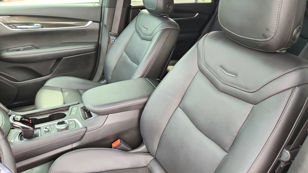 2021 Cadillac XT6 Sport