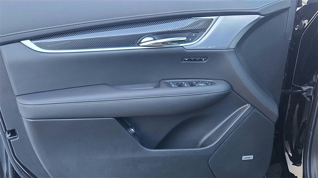 2025 Cadillac XT6 Sport