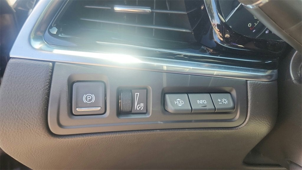 2025 Cadillac XT6 Sport