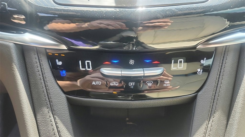 2025 Cadillac XT6 Sport