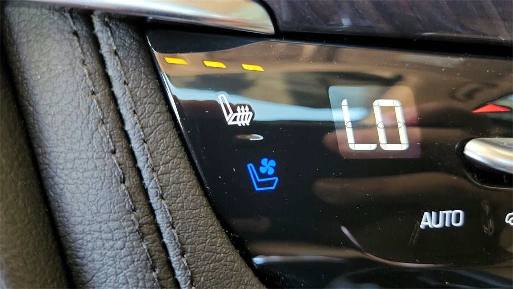 2025 Cadillac XT6 Sport