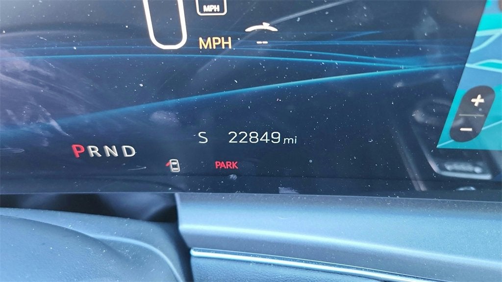 2024 Cadillac LYRIQ Tech