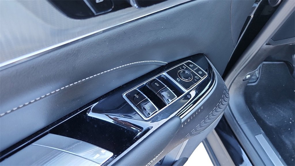 2024 Cadillac LYRIQ Tech