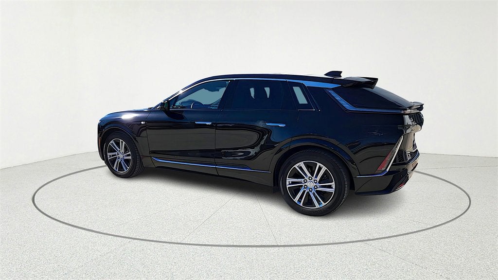 2024 Cadillac LYRIQ Tech