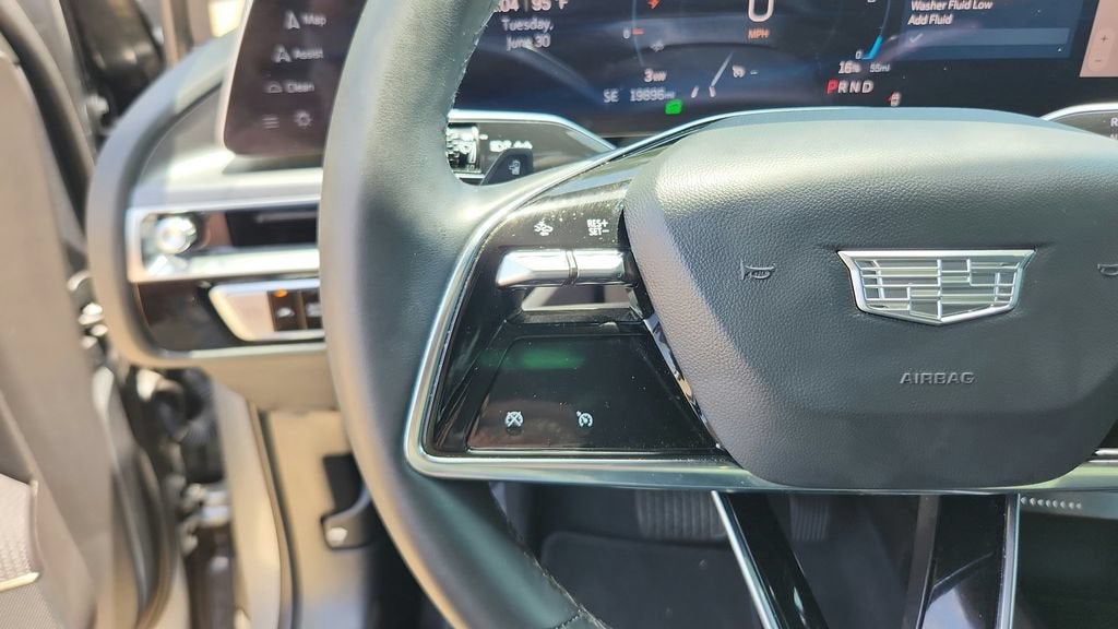 2024 Cadillac LYRIQ Tech