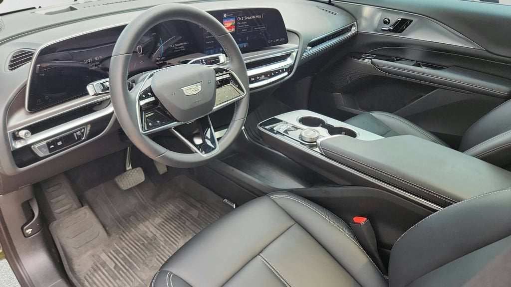 2024 Cadillac LYRIQ Tech