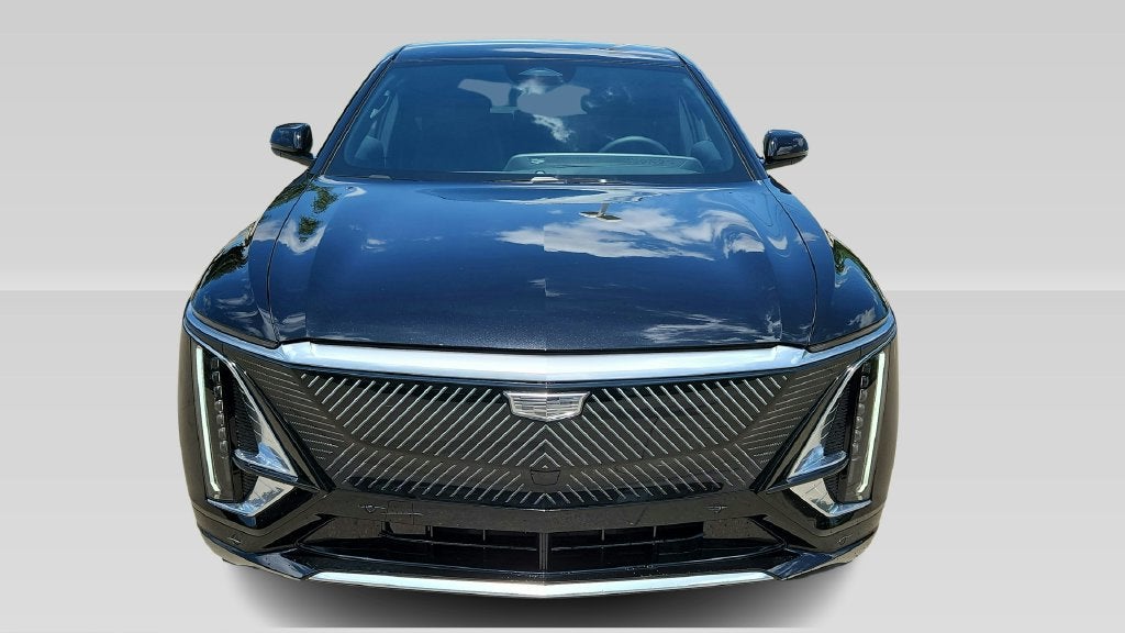 Used 2024 Cadillac LYRIQ Tech with VIN 1GYKPMRKXRZ135425 for sale in Mesquite, TX