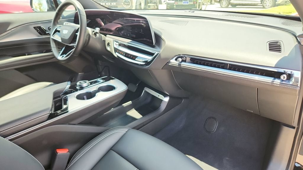 2024 Cadillac LYRIQ Tech