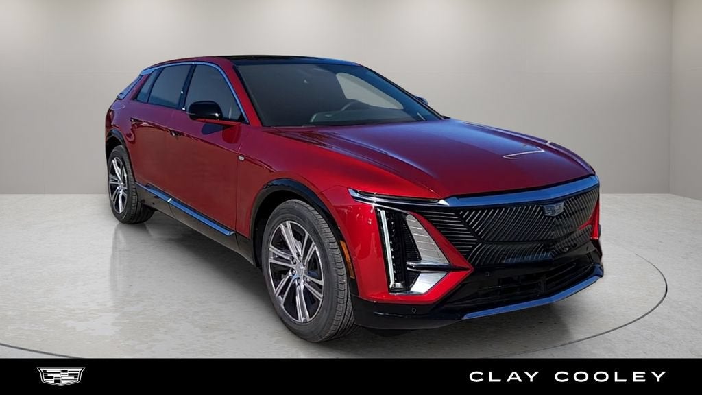2025 Cadillac LYRIQ Luxury 1
