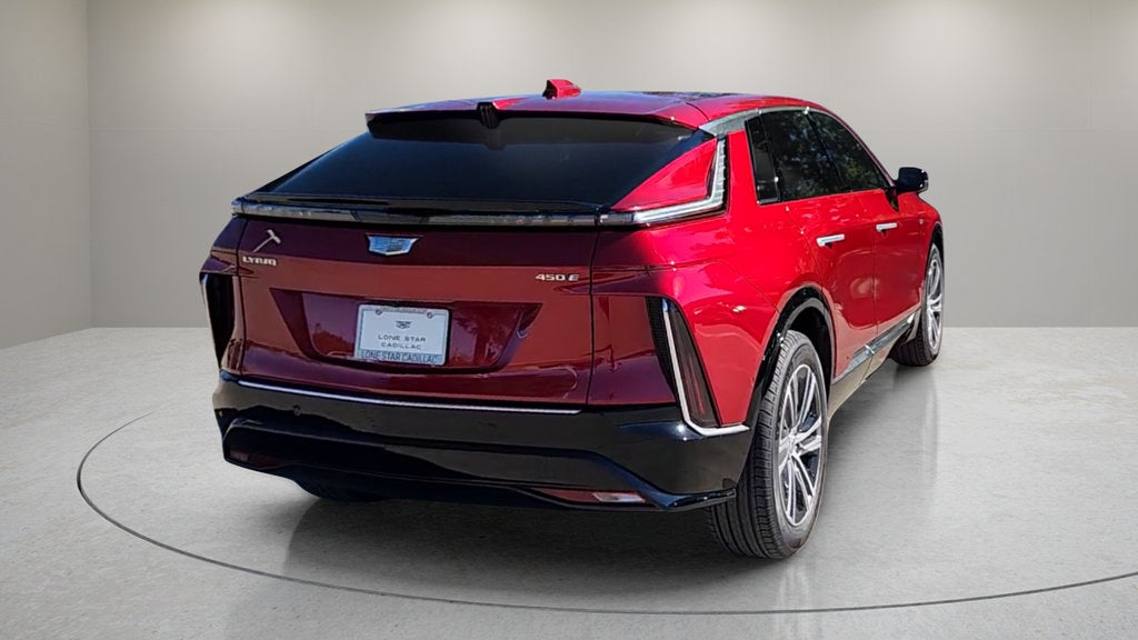 2025 Cadillac LYRIQ Luxury 1
