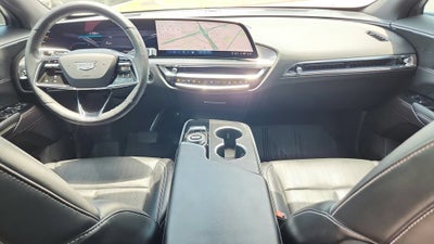 2025 Cadillac LYRIQ Luxury 1