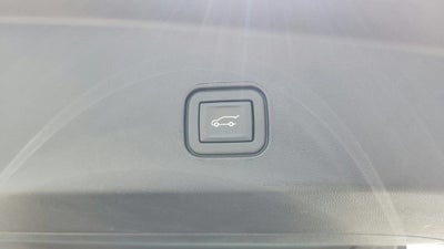 2025 Cadillac LYRIQ Luxury 1