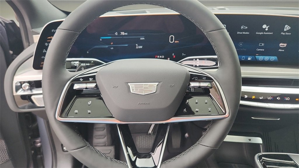 2025 Cadillac LYRIQ Luxury 1