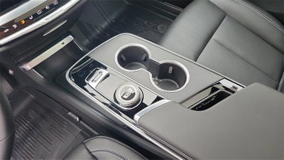 2025 Cadillac LYRIQ Luxury 1