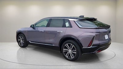 2025 Cadillac LYRIQ Luxury 1