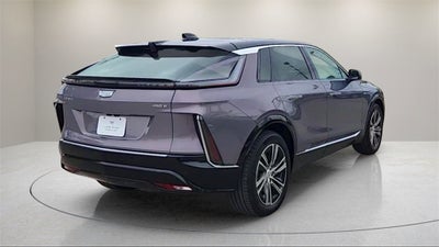 2025 Cadillac LYRIQ Luxury 1