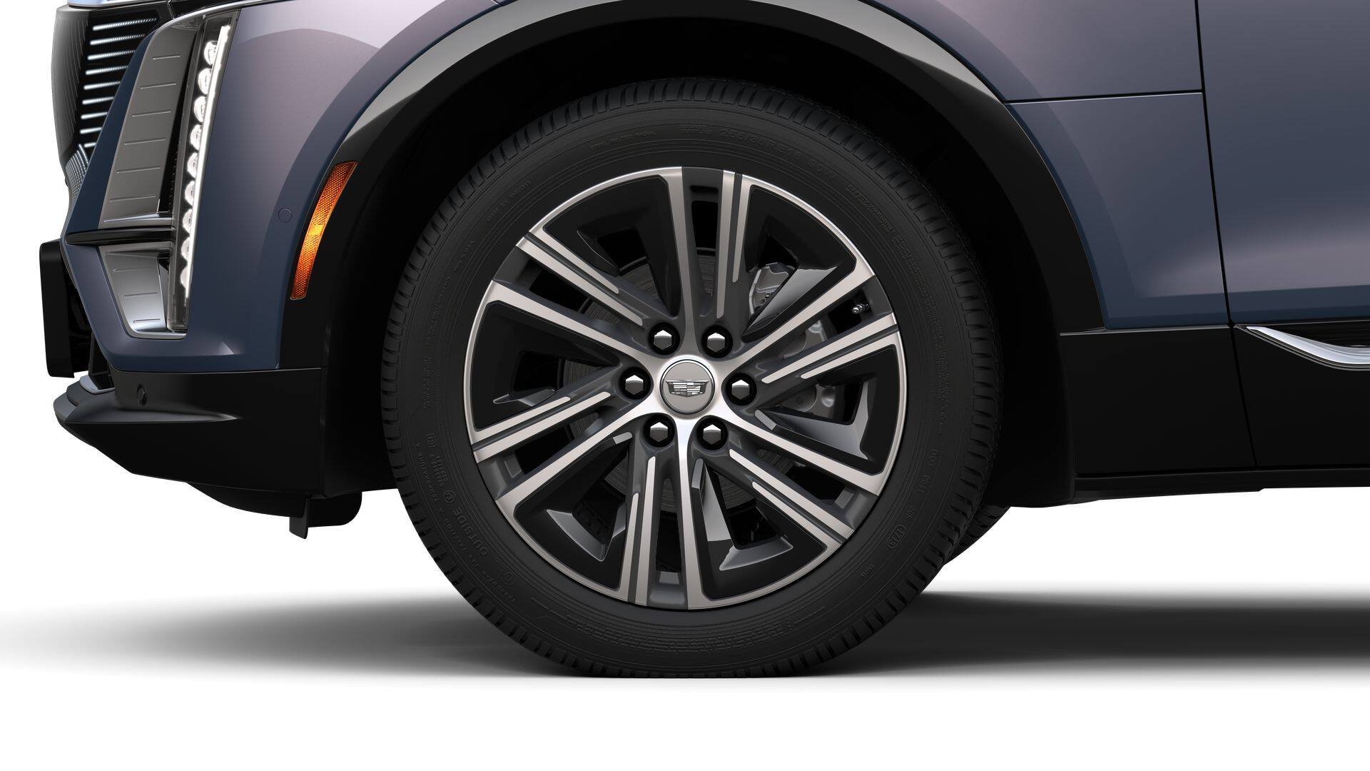 2025 Cadillac LYRIQ Luxury 1