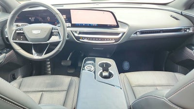 2024 Cadillac LYRIQ Luxury 1