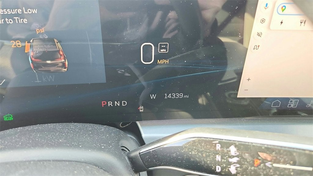 2024 Cadillac LYRIQ Luxury 1