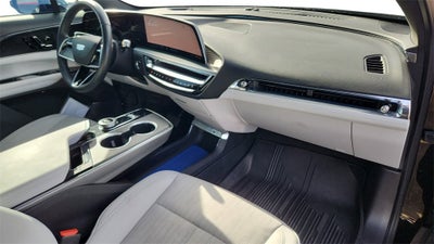 2024 Cadillac LYRIQ Luxury 1