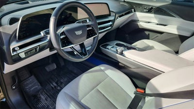 2024 Cadillac LYRIQ Luxury 1