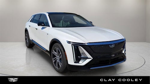 2025 Cadillac LYRIQ Luxury 2