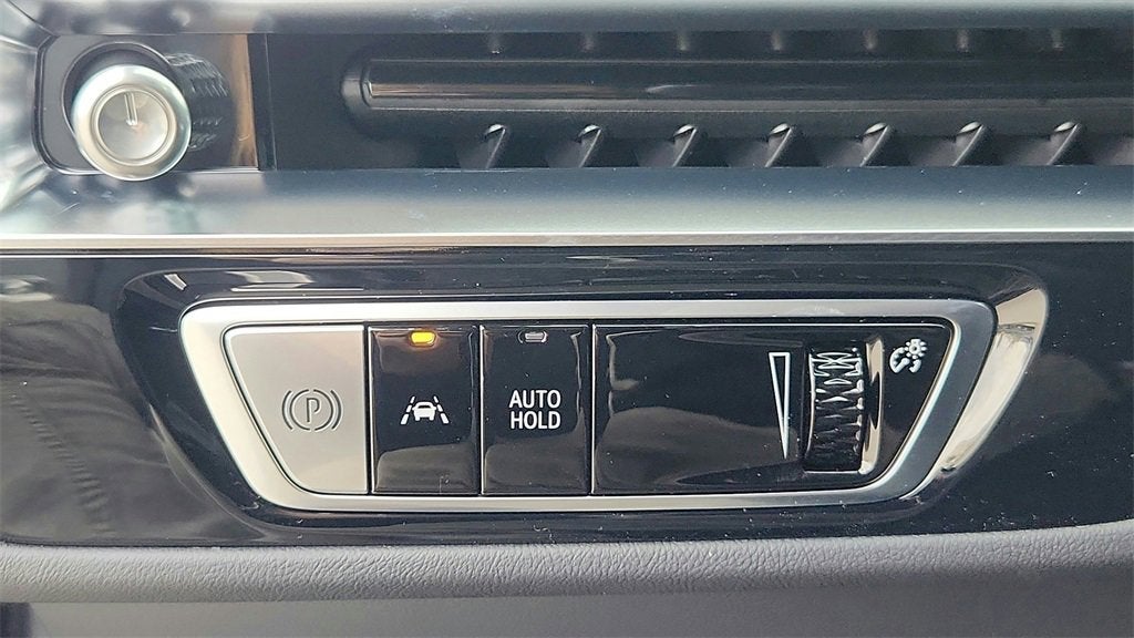 2026 Cadillac LYRIQ Premium Luxury