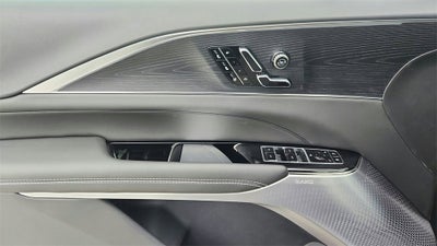 2026 Cadillac LYRIQ Premium Luxury