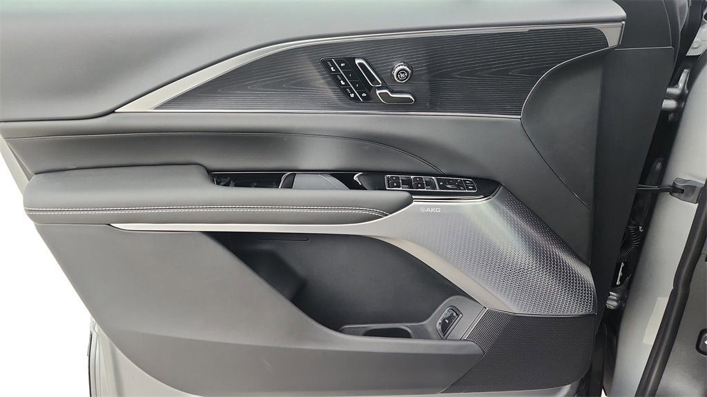 2026 Cadillac LYRIQ Premium Luxury