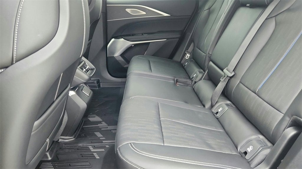 2026 Cadillac LYRIQ Premium Luxury