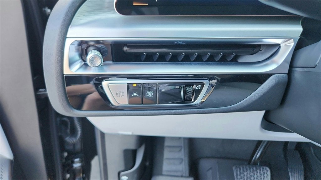 2026 Cadillac LYRIQ Premium Luxury