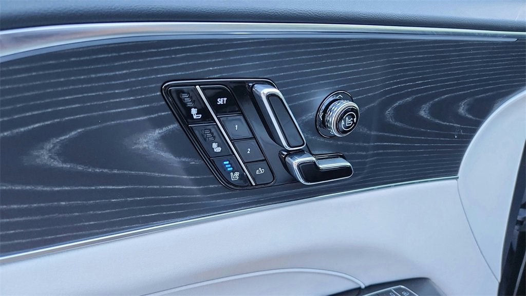 2026 Cadillac LYRIQ Premium Luxury