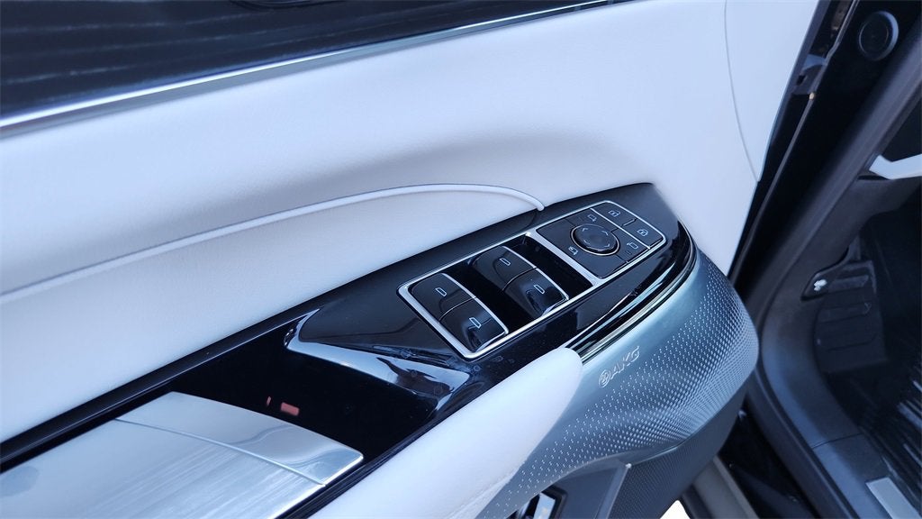 2026 Cadillac LYRIQ Premium Luxury