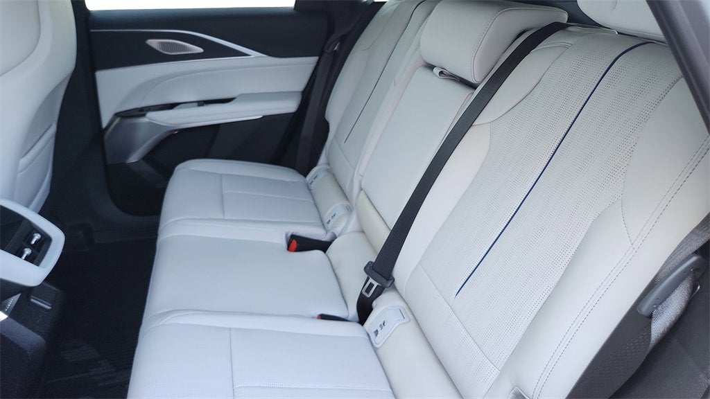 2026 Cadillac LYRIQ Premium Luxury