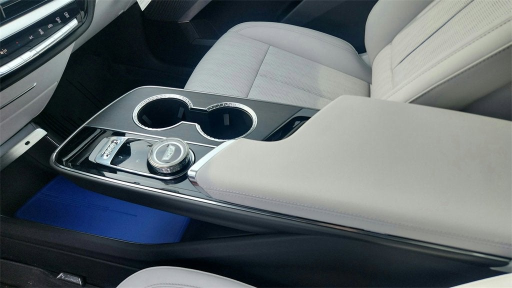 2026 Cadillac LYRIQ Premium Luxury