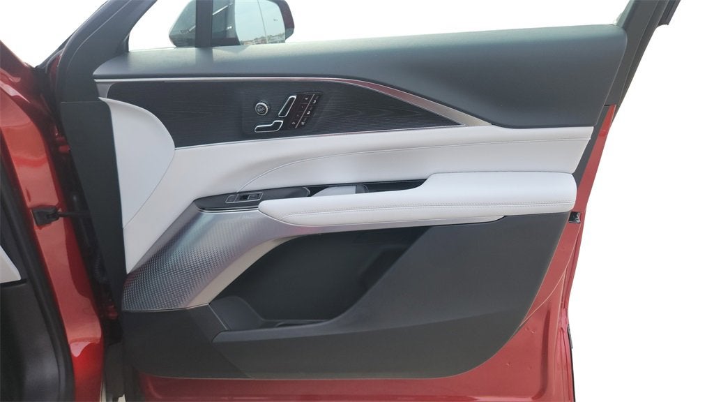 2026 Cadillac LYRIQ Premium Luxury