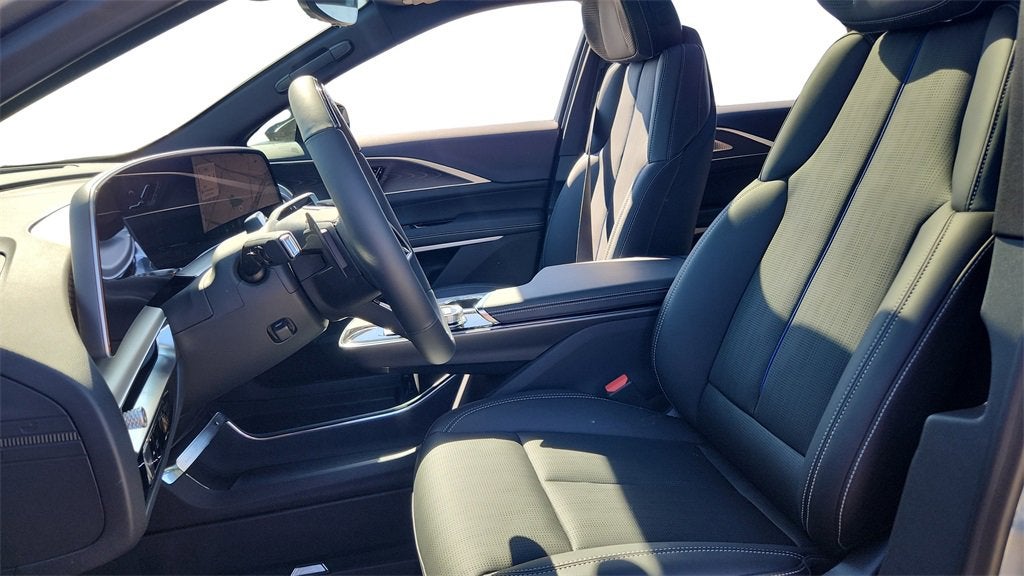 2026 Cadillac LYRIQ Premium Luxury