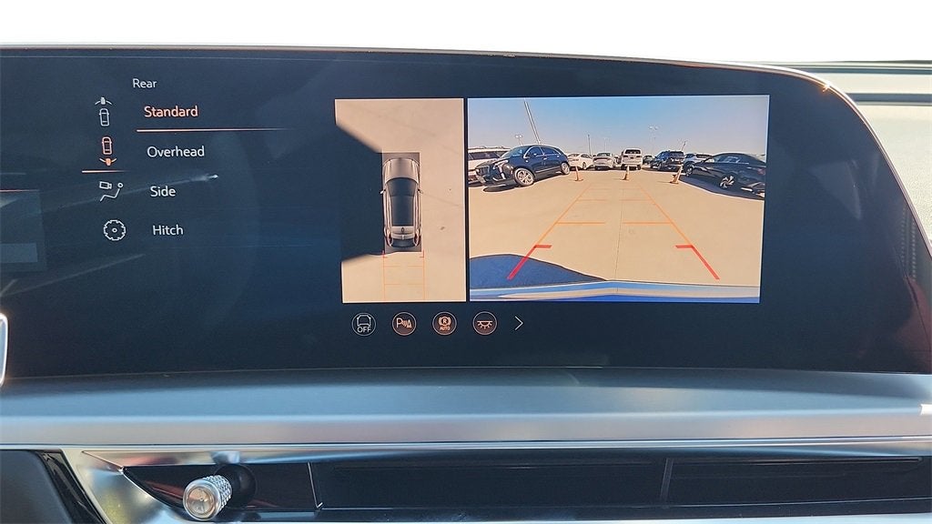 2026 Cadillac LYRIQ Premium Luxury