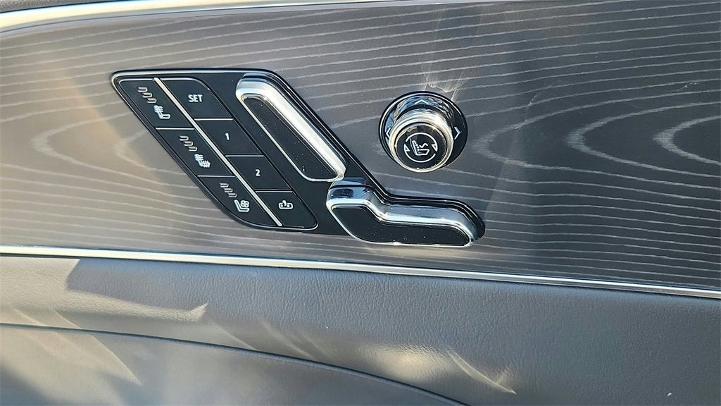 2026 Cadillac LYRIQ Premium Luxury