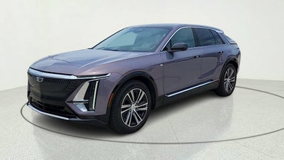 2024 Cadillac LYRIQ Luxury 2