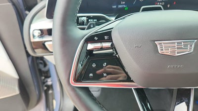 2024 Cadillac LYRIQ Luxury 2