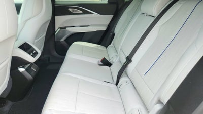 2024 Cadillac LYRIQ Luxury 2