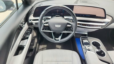 2024 Cadillac LYRIQ Luxury 2