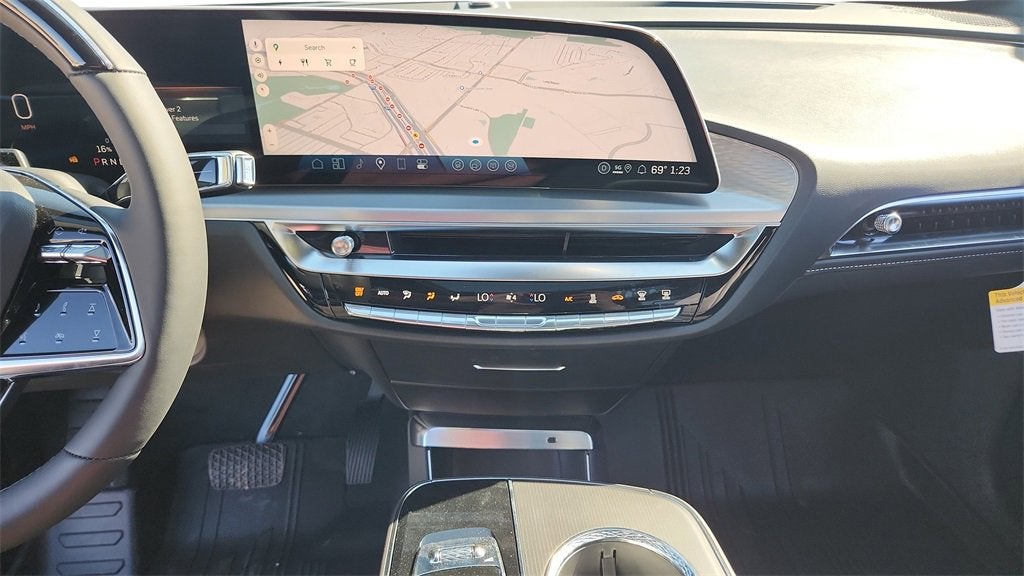 2026 Cadillac LYRIQ Premium Luxury