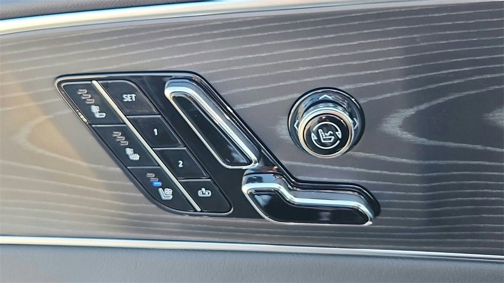 2026 Cadillac LYRIQ Premium Luxury