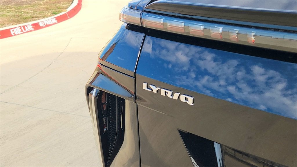 2026 Cadillac LYRIQ Premium Luxury