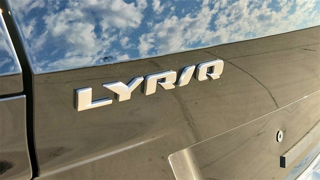 2026 Cadillac LYRIQ Premium Luxury