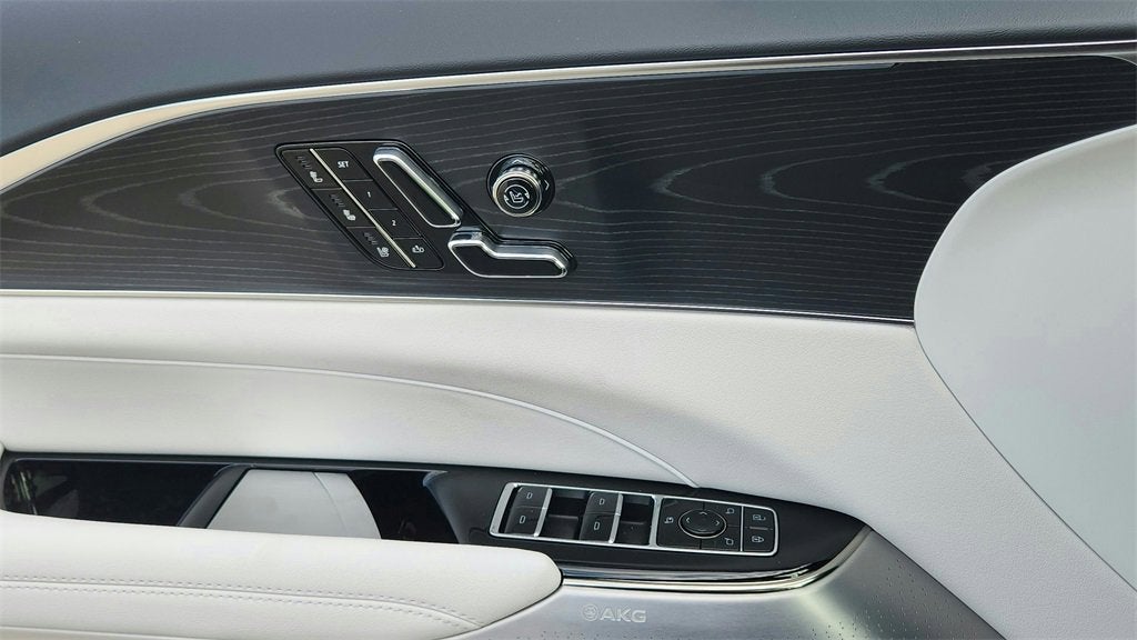 2026 Cadillac LYRIQ Premium Luxury